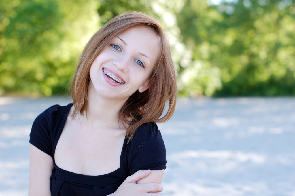 teen smiling with braces